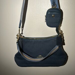 coach crossbody denim blue bag (perfect condition)